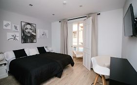 Infinium Zamora Suites Con Parking
